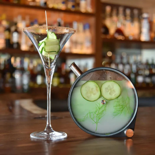 Mixología Cucumber wasabi