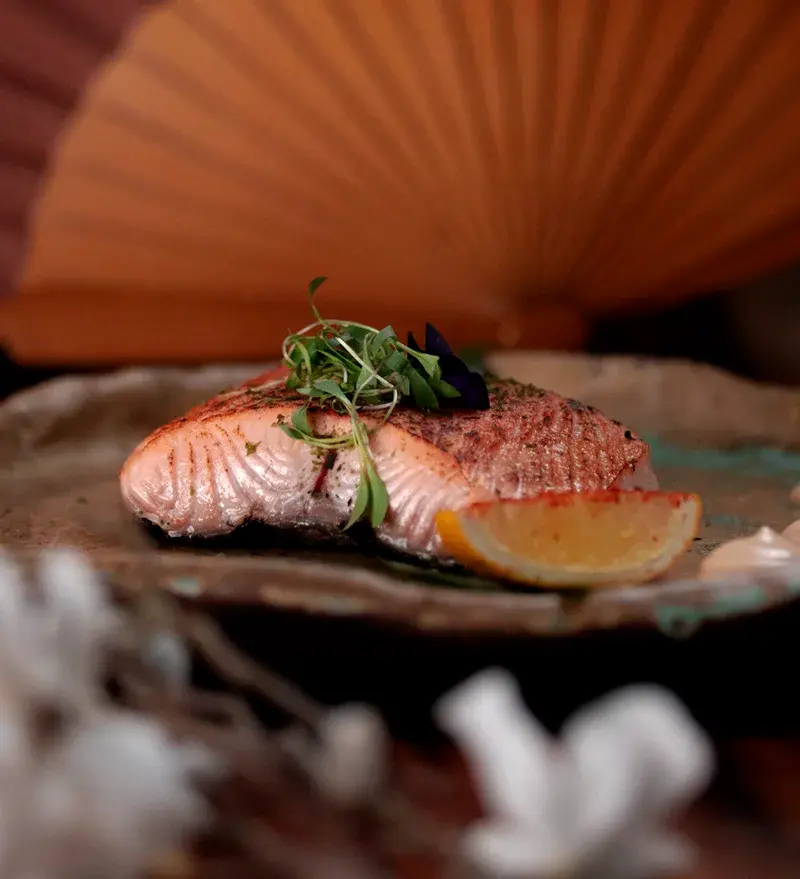 Salmón Nórdico en restaurante Tora